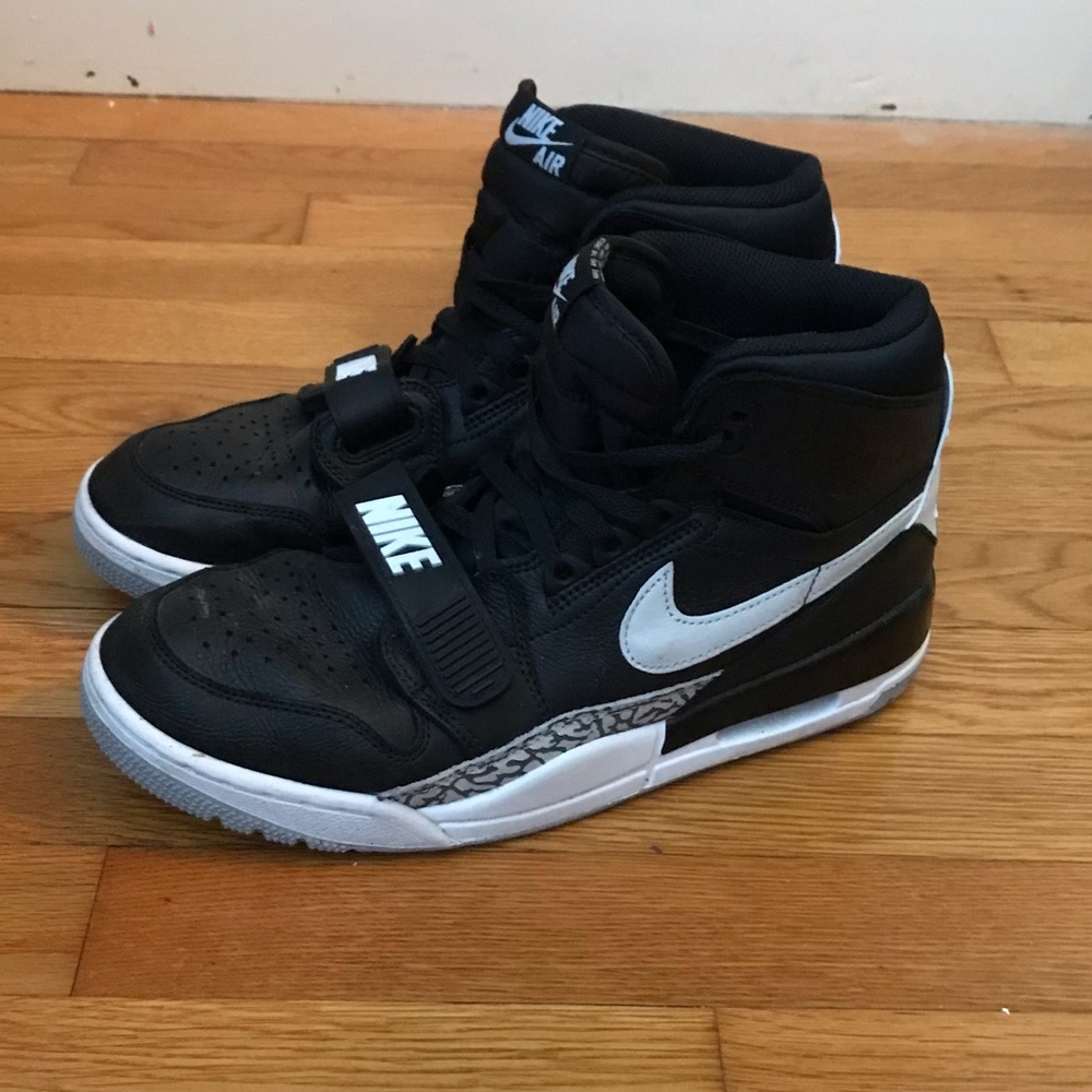 Nike Air Jordan Legacy 312